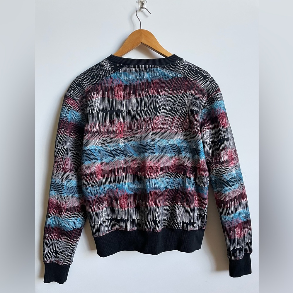 Fun pattern pocket sweatshirt - Picture 4 of 9